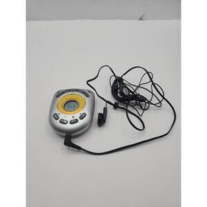 JENSEN Sport Digital AM/FM Armband Radio Silver/Yellow SAB-55a W/Headphones